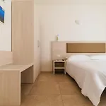 Crystal Guest house Marcelli